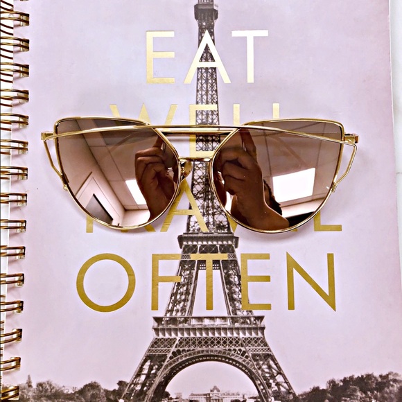 Rose Gold Cat Eye Sunglasses - Picture 3 of 4